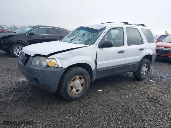 2007 Ford Escape XLS with VIN 1FMYU02Z17KB52415, listed as a IAAI auction lot 40797438 with 231,595 mi miles. Bid and sale history available at carsss.com. Image 16.