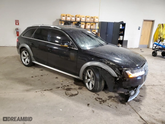 2013 Audi allroad Premium with VIN WA19FAFLXDA207292, listed as a Copart auction lot 83976504 with 104,040 mi miles and Salvage Title. Bid and sale history available at carsss.com. Image 4.