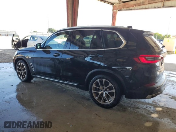 2023 BMW X5 xDrive45e with VIN 5UXTA6C07P9P02202, listed as a Copart auction lot 63972883 with 2,072 mi miles and Clean Title. Bid and sale history available at carsss.com. Image 2.