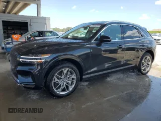 2025 Genesis GV70 2.5T z VIN KMUMADTB2SU212541, wystawiony jako Copart lot #56560635 z przebiegiem 3 386 mil mil oraz Czysty tytuł • Clean title. Historia ofert i sprzedaży dostępna na DreamBid. Obrazek 1.