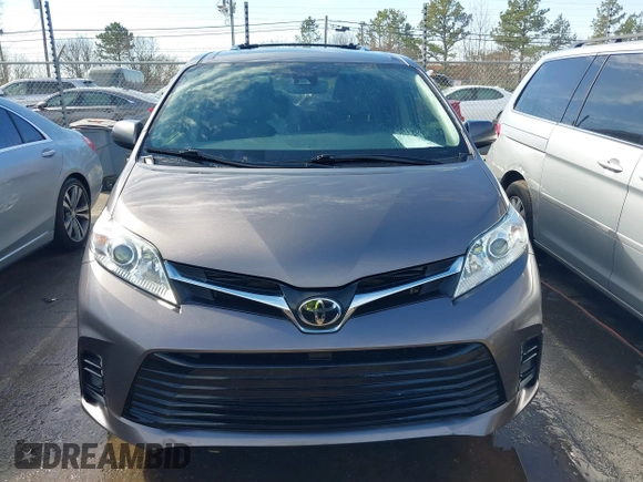 2019 Toyota Sienna LE Auto Access Seat with VIN 5TDKZ3DC9KS003158, listed as a IAAI auction lot 41661747 with 129,860 mi miles and . Bid and sale history available at DreamBid. Image 13.