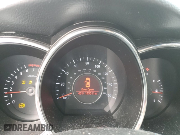 2013 Kia Optima LX z VIN 5XXGM4A77DG132022, wystawiony jako Copart lot #52178515 z przebiegiem 143 611 mil mil oraz Szkoda całkowita • Salvage title. Historia ofert i sprzedaży dostępna na DreamBid. Obrazek 9.