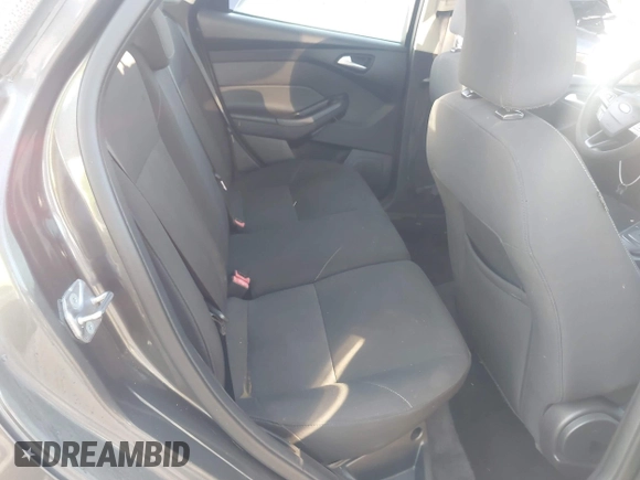 2015 Ford Focus SE with VIN 1FADP3K26FL342515, listed as a IAAI auction lot 41981596 with 112,470 mi miles. Bid and sale history available at carsss.com. Image 8.