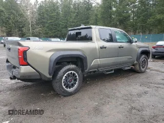 2025 Toyota Tacoma SR with VIN 3TMLB5JN5SM094925, listed as a Copart auction lot 48368325 with 428 mi miles and Clean Title. Bid and sale history available at DreamBid. Image 3.