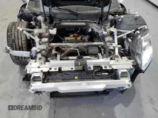 2022 Maserati MC20 z VIN ZAM24BXA9N0379820, wystawiony jako Copart lot #60504114 z przebiegiem 1962 mil mil oraz Szkoda całkowita • Salvage title. Historia ofert i sprzedaży dostępna na DreamBid. Obrazek 11.