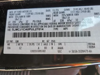 2023 Lincoln Corsair Standard z VIN 5LMCJ1CA0PUL27014, wystawiony jako Copart lot #86343814 z przebiegiem 9 712 mil mil oraz Szkoda całkowita • Salvage title. Historia ofert i sprzedaży dostępna na DreamBid. Obrazek 14.