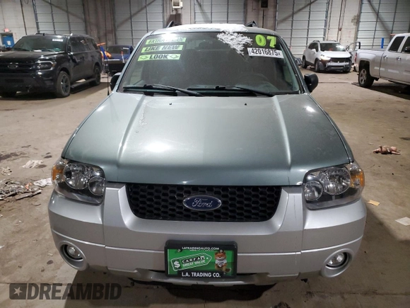 2007 Ford Escape Hybrid with VIN 1FMCU49H67KA75975, listed as a Copart auction lot 42016875 with 121,051 mi miles and Clean Title. Bid and sale history available at carsss.com. Image 5.