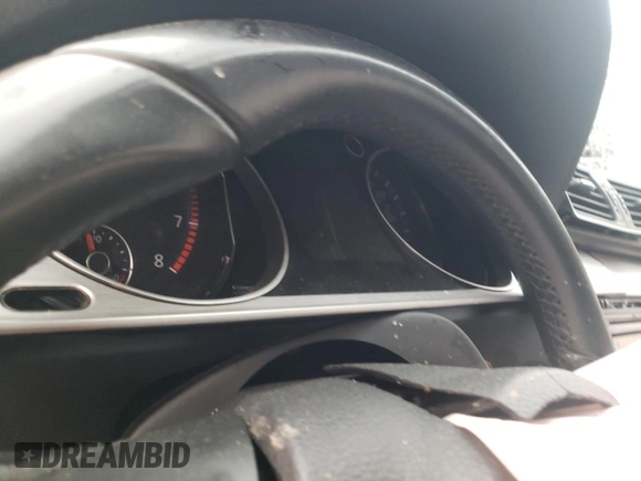 2015 Volkswagen CC R-Line с VIN WVWBP7AN0FE812644, выставлен на аукционе Copart как лот 53943804 с пробегом Не указан миль и Списание • Salvage title. История ставок и продаж доступна на DreamBid. Изображение 9.