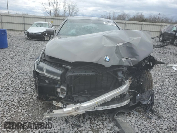 2022 BMW 5 Series 530i с VIN WBA53BH01NCJ56449, выставлен на аукционе Copart как лот 46634985 с пробегом Не указан миль и Списание • Salvage title. История ставок и продаж доступна на DreamBid. Изображение 5.