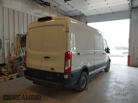 2018 Ford Transit с VIN 1FTBW2CM2JKA88380, выставлен на аукционе IAAI как лот 42143525 с пробегом 100 842 миль миль и . История ставок и продаж доступна на DreamBid. Изображение 4.