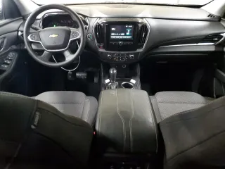 2018 Chevrolet Traverse LS with VIN 1GNERFKWXJJ219180, listed as a Copart auction lot 44424005 with 111,454 mi miles and Salvage Title. Bid and sale history available at carsss.com. Image 8.