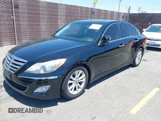 2012 Hyundai Genesis 3.8L z VIN KMHGC4DD0CU182057, wystawiony jako IAAI lot #42331719 z przebiegiem 119 554 mil mil oraz . Historia ofert i sprzedaży dostępna na DreamBid. Obrazek 2.