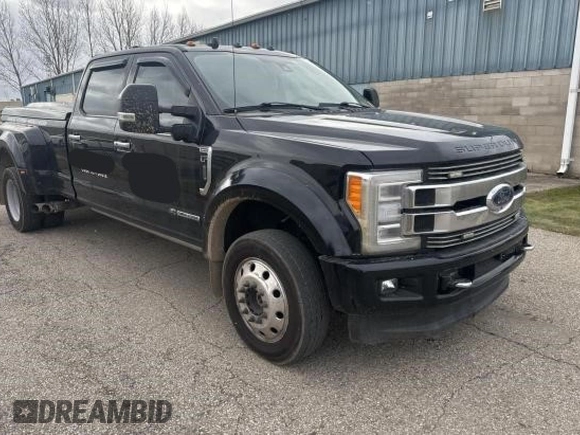 2018 Ford F-450 XL with VIN 1FT8W4DT8JEC02179, listed as a Copart auction lot 86102144 with 73,407 mi miles and Clean title. Bid and sale history available at DreamBid. Image 1.