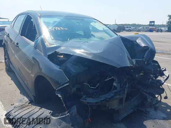 2015 Ford Focus SE с VIN 1FADP3F25FL332956, выставлен на аукционе IAAI как лот 42452810 с пробегом 131 983 миль миль и . История ставок и продаж доступна на DreamBid. Изображение 1.