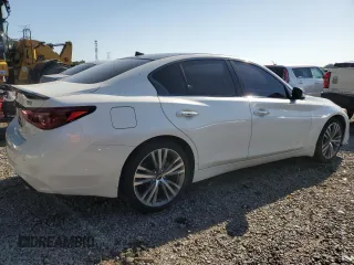 2024 Infiniti Q50 3.0t SIGNATURE EDITION with VIN JN1EV7CR8RM631212, listed as a Copart auction lot 51426455 with 15,687 mi miles and Clean Title. Bid and sale history available at carsss.com. Image 3.