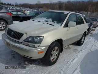2000 Lexus RX 300 with VIN JT6HF10UXY0132714, listed as a IAAI auction lot 41611808 with 112,080 mi miles and . Bid and sale history available at carsss.com. Image 2.