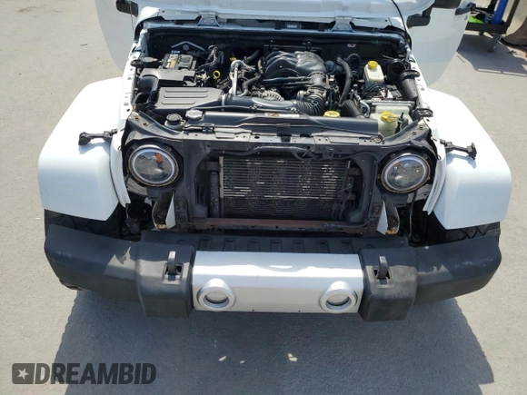 2013 Jeep Wrangler Unlimited Sahara with VIN 1C4BJWEG4DL536694, listed as a Copart auction lot 57714035 with 146,257 mi miles and Salvage title. Bid and sale history available at DreamBid. Image 12.