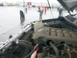 2012 Toyota Tundra Limited с VIN 5TFFY5F10CX116374, выставлен на аукционе IAAI как лот 41562043 с пробегом 175 780 миль миль и . История ставок и продаж доступна на DreamBid. Изображение 19.