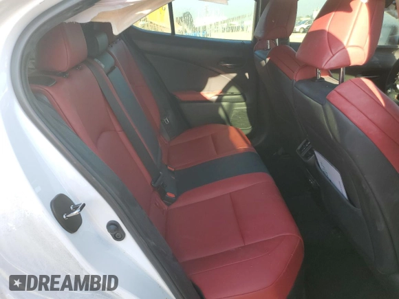 2021 Lexus UX 200 F Sport с VIN JTHE3JBH8M2036064, выставлен на аукционе Copart как лот 68394413 с пробегом 31 057 миль миль и . История ставок и продаж доступна на DreamBid. Изображение 10.
