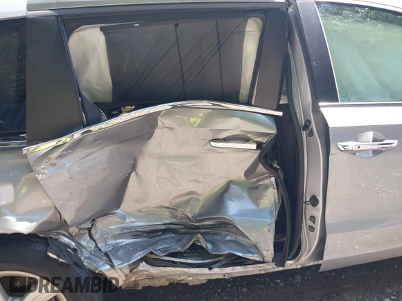 2019 Honda Odyssey EX with VIN 5FNRL6H54KB034206, listed as a IAAI auction lot 40200887 with 63,624 mi miles. Bid and sale history available at carsss.com. Image 6.