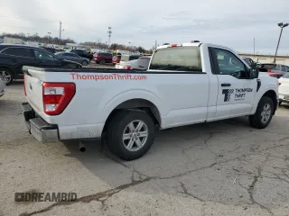 2022 Ford F-150 XL with VIN 1FTMF1CB7NKD93655, listed as a Copart auction lot 44081205 with 90,463 mi miles and Salvage Title. Bid and sale history available at carsss.com. Image 3.
