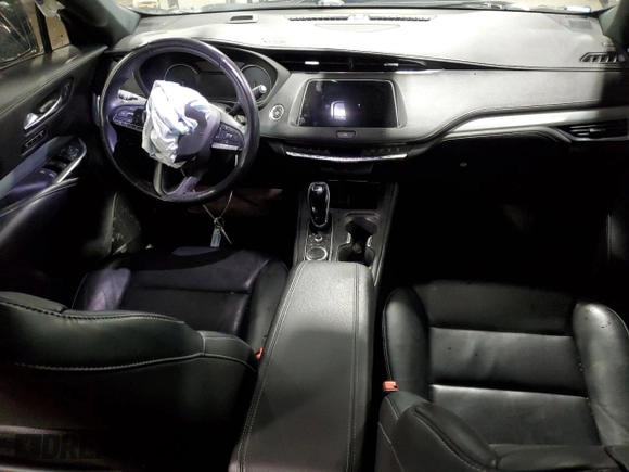 2020 Cadillac XT4 AWD Premium Luxury with VIN 1GYFZDR41LF025434, listed as a Copart auction lot 59504385 with 69,871 mi miles and Salvage title. Bid and sale history available at DreamBid. Image 8.