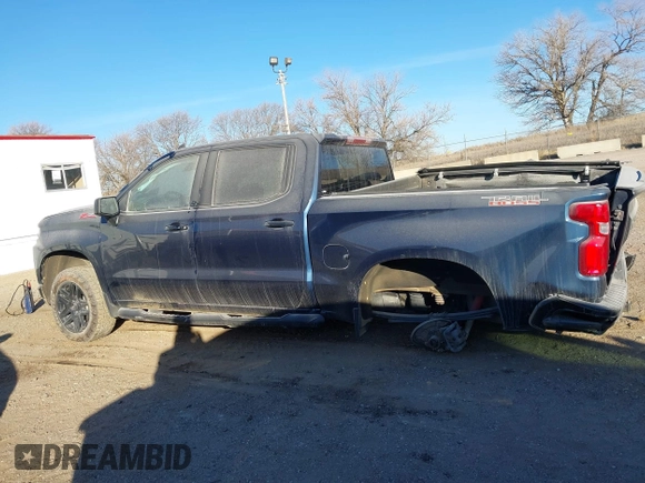 2021 Chevrolet Silverado 1500 LT Trail Boss with VIN 1GCPYFEDXMZ392928, listed as a IAAI auction lot 41340856 with 52,361 mi miles and . Bid and sale history available at DreamBid. Image 15.