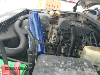 2000 Chevrolet Tahoe LS with VIN 1GNEK13T3YJ116379, listed as a IAAI auction lot 42728207 with 258,525 mi miles and . Bid and sale history available at DreamBid. Image 12.