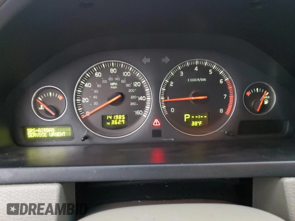 2004 Volvo XC90 with VIN YV1CZ59H941063651, listed as a Copart auction lot 41384885 with 141,985 mi miles and Salvage Title. Bid and sale history available at carsss.com. Image 9.
