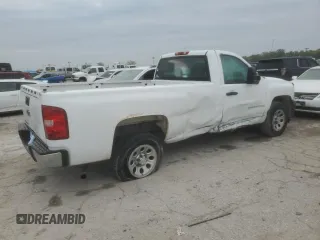 2009 Chevrolet Silverado 1500 Work Truck with VIN 1GCEC14X29Z236202, listed as a Copart auction lot 73400474 with 331,560 mi miles and Salvage Title. Bid and sale history available at DreamBid. Image 3.