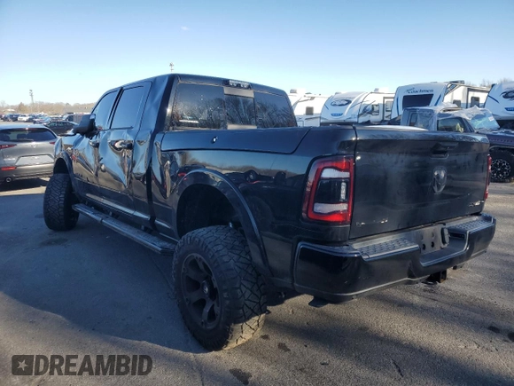 2019 Ram 2500 Laramie with VIN 3C6UR5NL9KG556594, listed as a Copart auction lot 45338315 with 0 mi miles and Salvage Title. Bid and sale history available at carsss.com. Image 2.