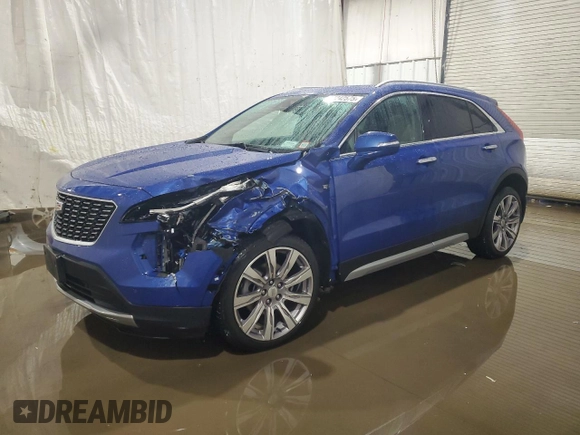 2021 Cadillac XT4 AWD Premium Luxury with VIN 1GYFZDR49MF044119, listed as a Copart auction lot 44242575 with 36,479 mi miles and Salvage Title. Bid and sale history available at carsss.com. Image 1.
