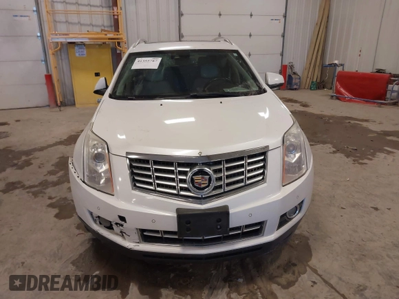 2015 Cadillac SRX Premium Collection with VIN 3GYFNGE32FS564168, listed as a IAAI auction lot 41355787 with 182,949 mi miles. Bid and sale history available at carsss.com. Image 12.