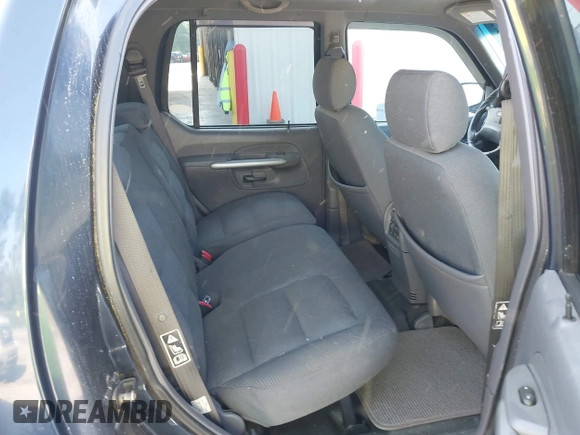 2002 Ford Explorer Sport Trac Value z VIN 1FMZU67E22UC62285, wystawiony jako IAAI lot #42117285 z przebiegiem 167 830 mil mil oraz . Historia ofert i sprzedaży dostępna na DreamBid. Obrazek 8.