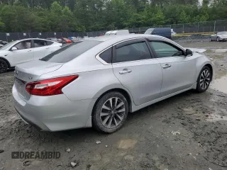 2017 Nissan Altima SV z VIN 1N4AL3AP8HC283319, wystawiony jako Copart lot #57841495 z przebiegiem 50 214 mil mil oraz Szkoda całkowita • Salvage title. Historia ofert i sprzedaży dostępna na DreamBid. Obrazek 3.