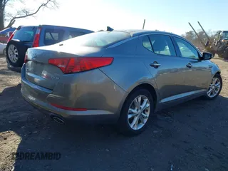 2012 Kia Optima EX with VIN 5XXGN4A7XCG071289, listed as a IAAI auction lot 41333133 with 107,325 mi miles. Bid and sale history available at carsss.com. Image 4.