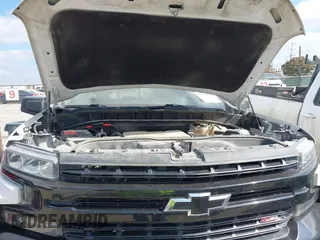 2019 Chevrolet Silverado 1500 LT Trail Boss with VIN 1GCPYFED0KZ335750, listed as a IAAI auction lot 41499679 with 155,297 mi miles. Bid and sale history available at carsss.com. Image 10.