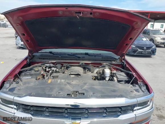 2018 Chevrolet Silverado 1500 LT with VIN 3GCPCREC9JG388257, listed as a IAAI auction lot 41824534 with 96,954 mi miles. Bid and sale history available at carsss.com. Image 10.