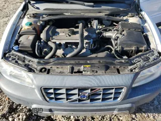 2007 Volvo XC70 with VIN YV4SZ592371263570, listed as a Copart auction lot 48040985 with 117,509 mi miles and Salvage Title. Bid and sale history available at DreamBid. Image 11.