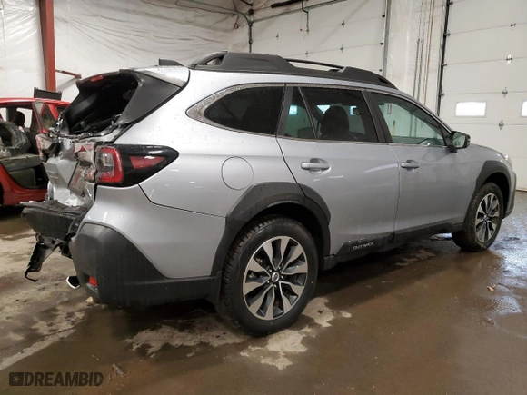 2024 Subaru Outback Limited XT with VIN 4S4BTGND2R3242638, listed as a Copart auction lot 46319555 with 33,371 mi miles and Salvage Title. Bid and sale history available at carsss.com. Image 3.