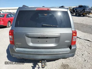 2011 Jeep Patriot Latitude with VIN 1J4NT1GB4BD208737, listed as a Copart auction lot 53394255 with 60,959 mi miles and Salvage Title. Bid and sale history available at carsss.com. Image 6.
