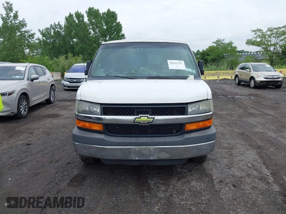 2013 Chevrolet Express Cargo с VIN 1GCWGFCA5D1105758, выставлен на аукционе IAAI как лот 42644553 с пробегом 209 801 миль миль и . История ставок и продаж доступна на DreamBid. Изображение 12.