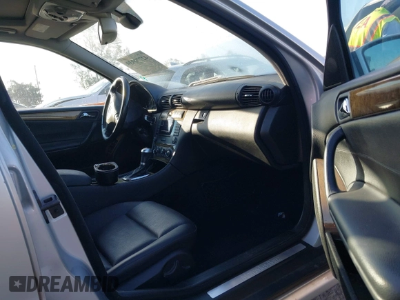2007 Mercedes-Benz C 230 Sport with VIN WDBRF52H07F916320, listed as a IAAI auction lot 42770939 with 82,671 mi miles and . Bid and sale history available at DreamBid. Image 5.