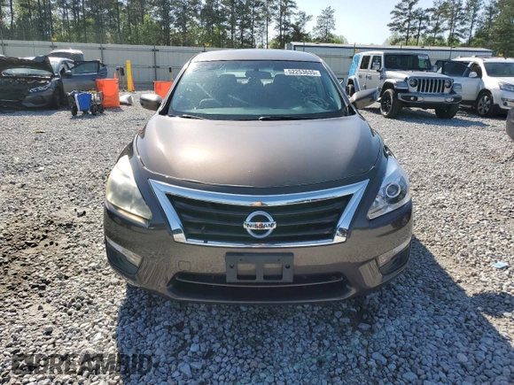 2013 Nissan Altima S with VIN 1N4AL3AP6DN515348, listed as a Copart auction lot 52253635 with 191,067 mi miles and Salvage Title. Bid and sale history available at carsss.com. Image 5.