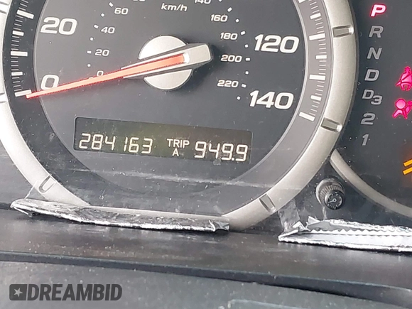 2006 Honda Pilot EX with VIN 5FNYF18426B014815, listed as a IAAI auction lot 42109149 with 284,163 mi miles and . Bid and sale history available at DreamBid. Image 15.