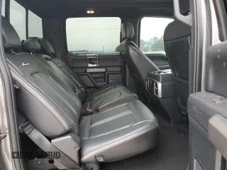 2022 Ford Super Duty F-450 DRW XL with VIN 1FT8W4DT8NEC09929, listed as a Copart auction lot 46081755 with 32,915 mi miles and Salvage Title. Bid and sale history available at carsss.com. Image 10.