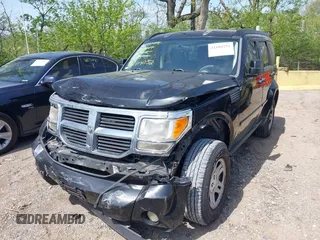 2009 Dodge Nitro SE z VIN 1D8GT28K69W505396, wystawiony jako IAAI lot #42104252 z przebiegiem 144 026 mil mil oraz . Historia ofert i sprzedaży dostępna na DreamBid. Obrazek 17.