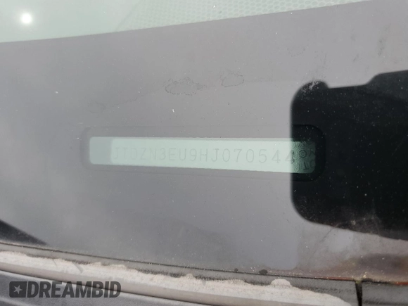 2017 Toyota Prius Two z VIN JTDZN3EU9HJ070544, wystawiony jako Copart lot #57178045 z przebiegiem Nie podano mil oraz Szkoda całkowita • Salvage title. Historia ofert i sprzedaży dostępna na DreamBid. Obrazek 13.
