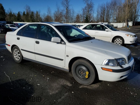 2002 Volvo S40 with VIN YV1VS29542F821073, listed as a Copart auction lot 87377204 with 57,474 mi miles and Salvage Title. Bid and sale history available at carsss.com. Image 4.