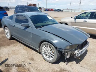 2013 Ford Mustang V6 with VIN 1ZVBP8AM0D5207837, listed as a IAAI auction lot 42464194 with 171,916 mi miles and . Bid and sale history available at DreamBid. Image 1.
